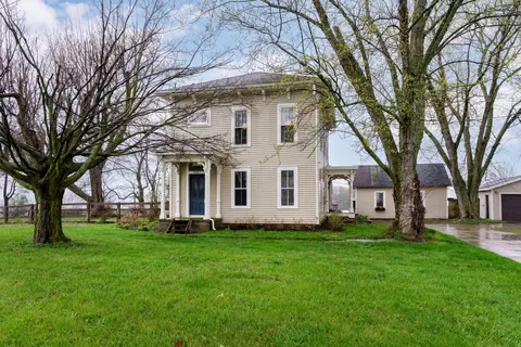 7510 Granville Rd, Mount Vernon, OH 43050