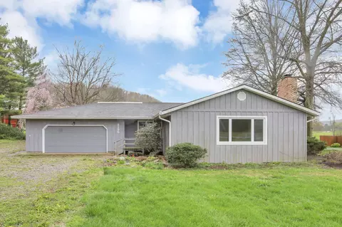 2195 Bauman Hill Rd SE, Lancaster, OH 43130