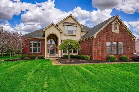 9549 Creighton Dr, Powell, OH 43065