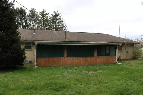 Exterior - 126 Blacks Rd, Pataskala, OH 43062 photo 4 of 9