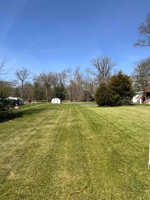 59 Rose St, Magnetic Springs, OH 43036