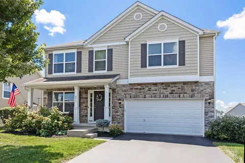673 Cobblestone Dr, Delaware, OH 43015