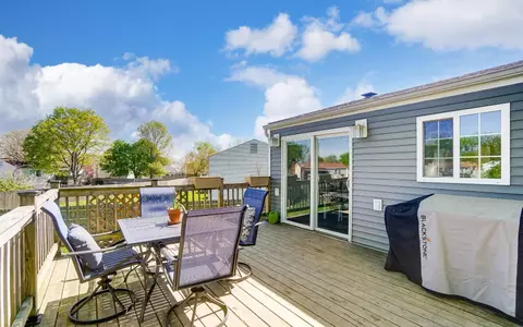 Exterior - 659 Dovalon Pl, Galloway, OH 43119 photo 9 of 12