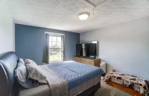 Bedroom - 659 Dovalon Pl, Galloway, OH 43119 photo 5 of 8