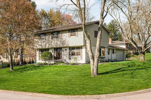 5905 Litchfield Rd, Columbus, OH 43235