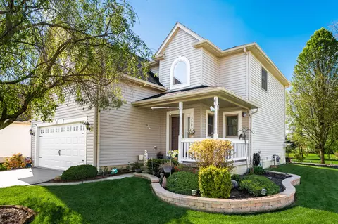 390 Shawnee Loop S, Pataskala, OH 43062