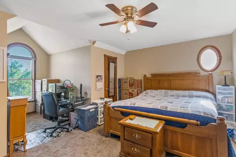 Bedroom - 1423 Eagle Links Dr, Marion, OH 43302 photo 5 of 7