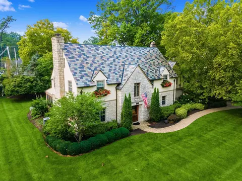 2653 Fair Ave, Bexley, OH 43209