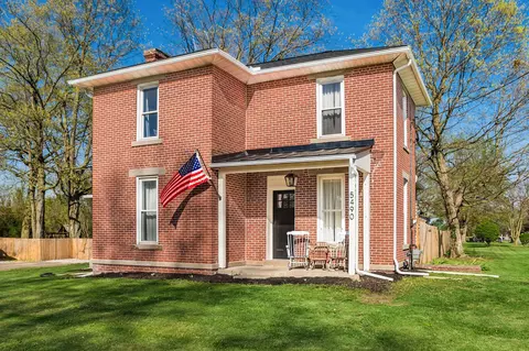 5490 Ebright Rd, Canal Winchester, OH 43110
