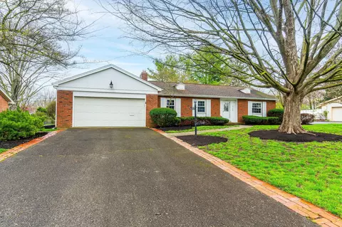 3142 Bembridge Rd, Columbus, OH 43221