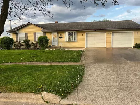2065 Turner Dr, Lancaster, OH 43130
