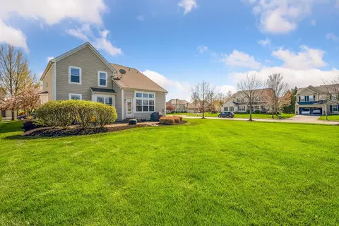 View/Area - 7198 Springview Ln, Dublin, OH 43016 photo 1 of 1