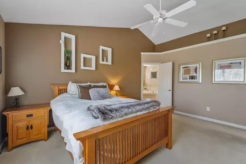 Bedroom - 7198 Springview Ln, Dublin, OH 43016 photo 2 of 6