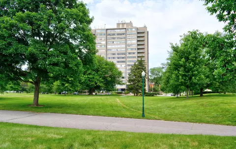 1620 E Broad St #705, Columbus, OH 43203