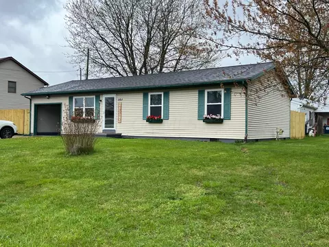 101 Christopher Dr, Hebron, OH 43025 photo 2