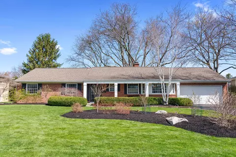 1432 Friar Ln, Columbus, OH 43221