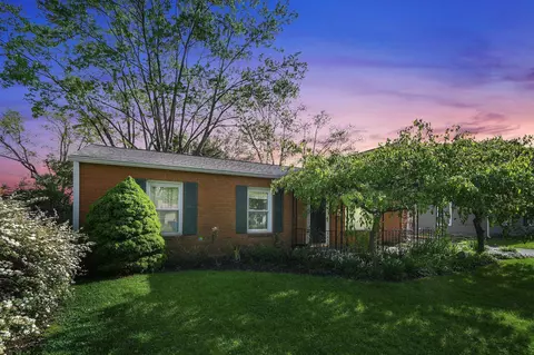 5592 Revere Dr, Hilliard, OH 43026