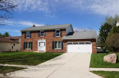 5619 Ramblewood Ct, Columbus, OH 43235