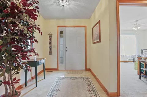 Entry Way - 160 Shawnee Loop N, Pataskala, OH 43062 photo 1 of 1