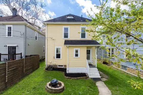 Exterior - 188 E Maynard Ave, Columbus, OH 43202 photo 13 of 15