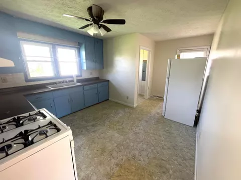 56 Taft St, Jackson, OH 45640 photo 6