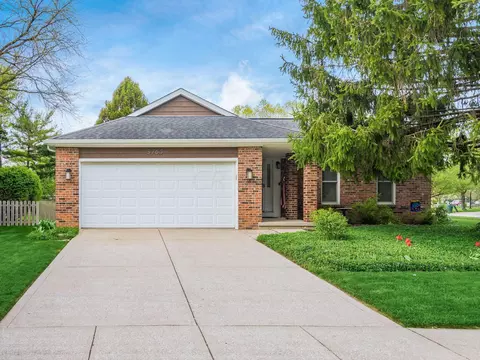 3765 Rochfort Bridge Dr, Columbus, OH 43221