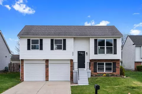 994 Bootman Dr, Columbus, OH 43228