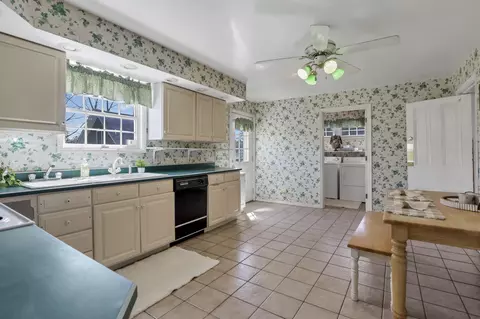 Kitchen - 200 E Main St, Mcarthur, OH 45651 photo 4 of 6