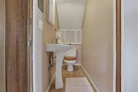 Bath - 200 E Main St, Mcarthur, OH 45651 photo 1 of 11