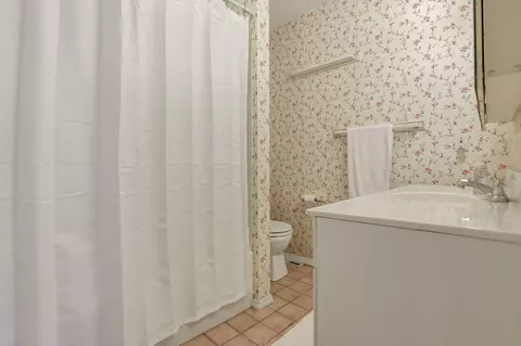 Bath - 200 E Main St, Mcarthur, OH 45651 photo 8 of 11