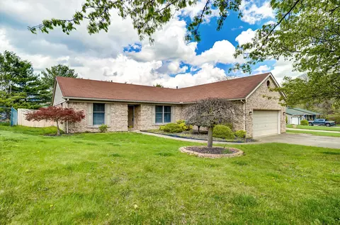 1079 Joann Ct, Heath, OH 43056