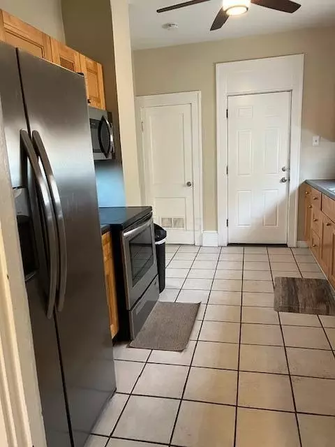 Kitchen - 153 E Morrill Ave, Columbus, OH 43207 photo 2 of 2