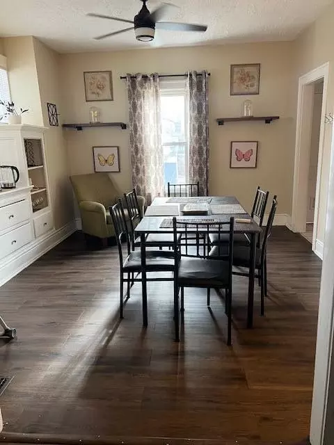 Dining - 153 E Morrill Ave, Columbus, OH 43207 photo 1 of 2