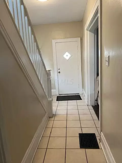 Entry Way - 153 E Morrill Ave, Columbus, OH 43207 photo 1 of 1