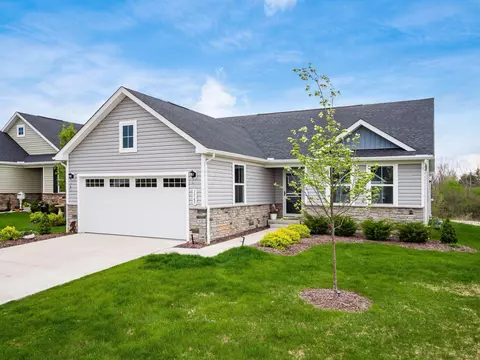 1565 Bahia Dr, Marysville, OH 43040