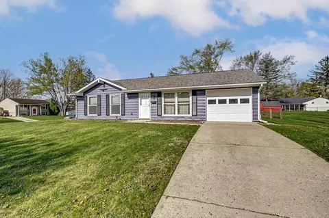 Exterior - 3035 Nantucket St, Springfield, OH 45503 photo 4 of 12