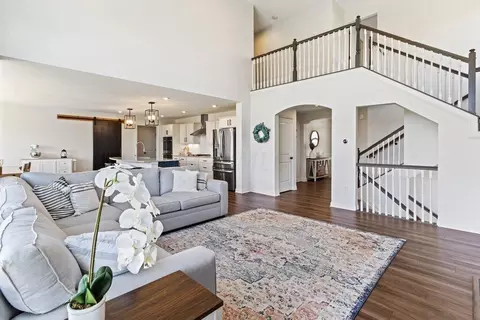 Living - 3788 Aviary Loop, Hilliard, OH 43026 photo 2 of 5