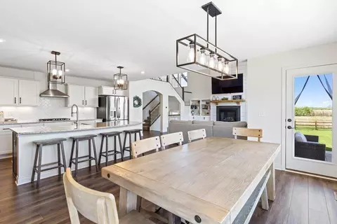 Dining - 3788 Aviary Loop, Hilliard, OH 43026 photo 1 of 2