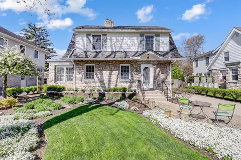 1709 Andover Rd, Columbus, OH 43212