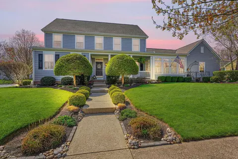 5516 Crosskirk Dr, Westerville, OH 43082