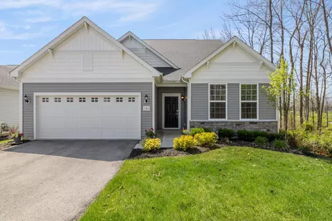 785 Bodkin Ln, Galena, OH 43021
