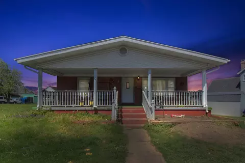 901 Pine St, Springfield, OH 45505