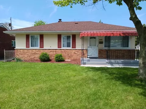 4165 Ashgrove Dr, Grove City, OH 43123