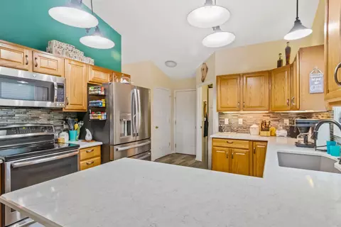 Kitchen - 2535 Gast Dr, Prospect, OH 43342 photo 4 of 4