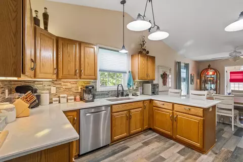 Kitchen - 2535 Gast Dr, Prospect, OH 43342 photo 2 of 4