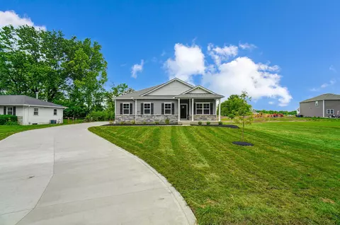 1540 Alton Darby Creek Rd, Columbus, OH 43228