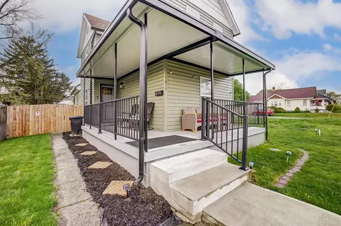 Exterior - 1655 Morgan St, Springfield, OH 45503 photo 3 of 9