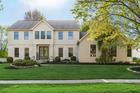 5644 Fawnbrook Ln, Dublin, OH 43017