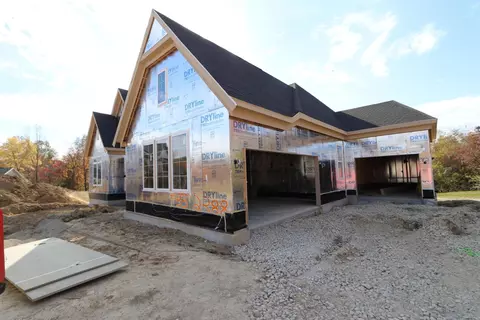 2388 Golden Grove Ct, Beavercreek, OH 45431