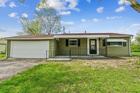 3075 Bluefield Dr, Columbus, OH 43207
